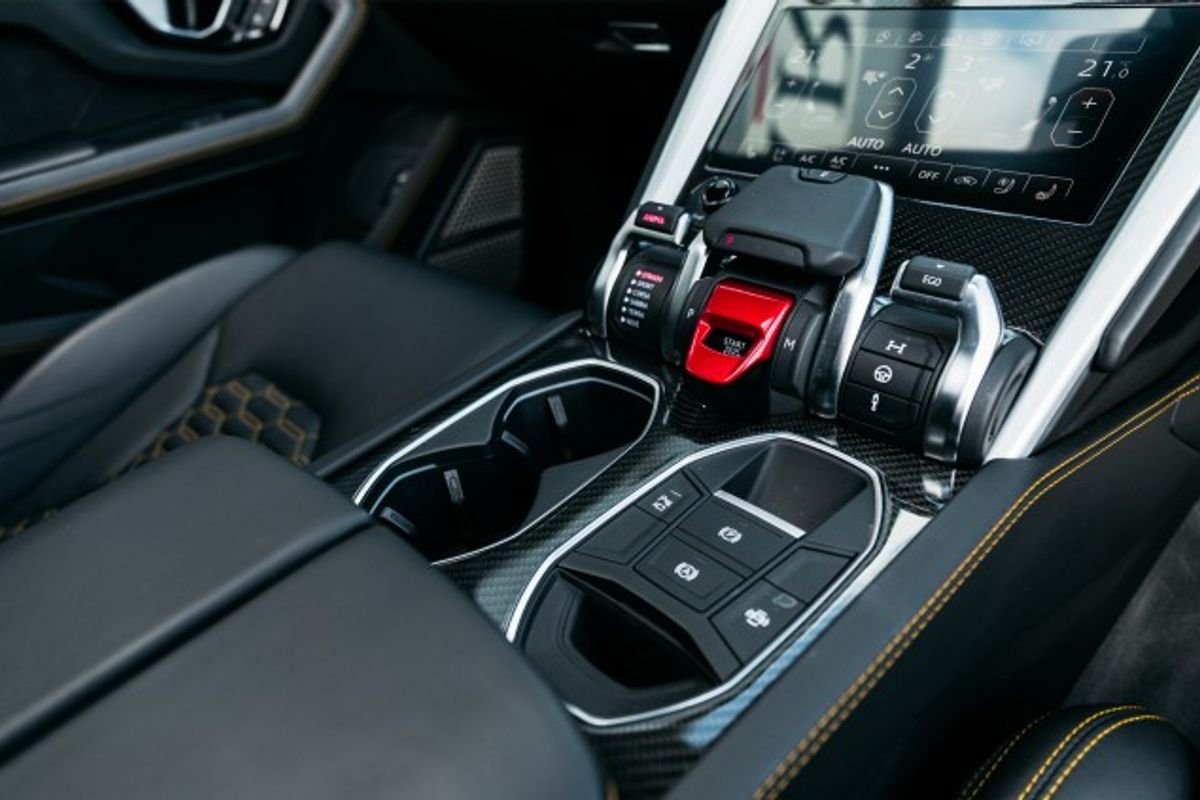 LAMBORGHINI URUS V8 ESTATE 4.0 V8 5DR AUTOMATIC