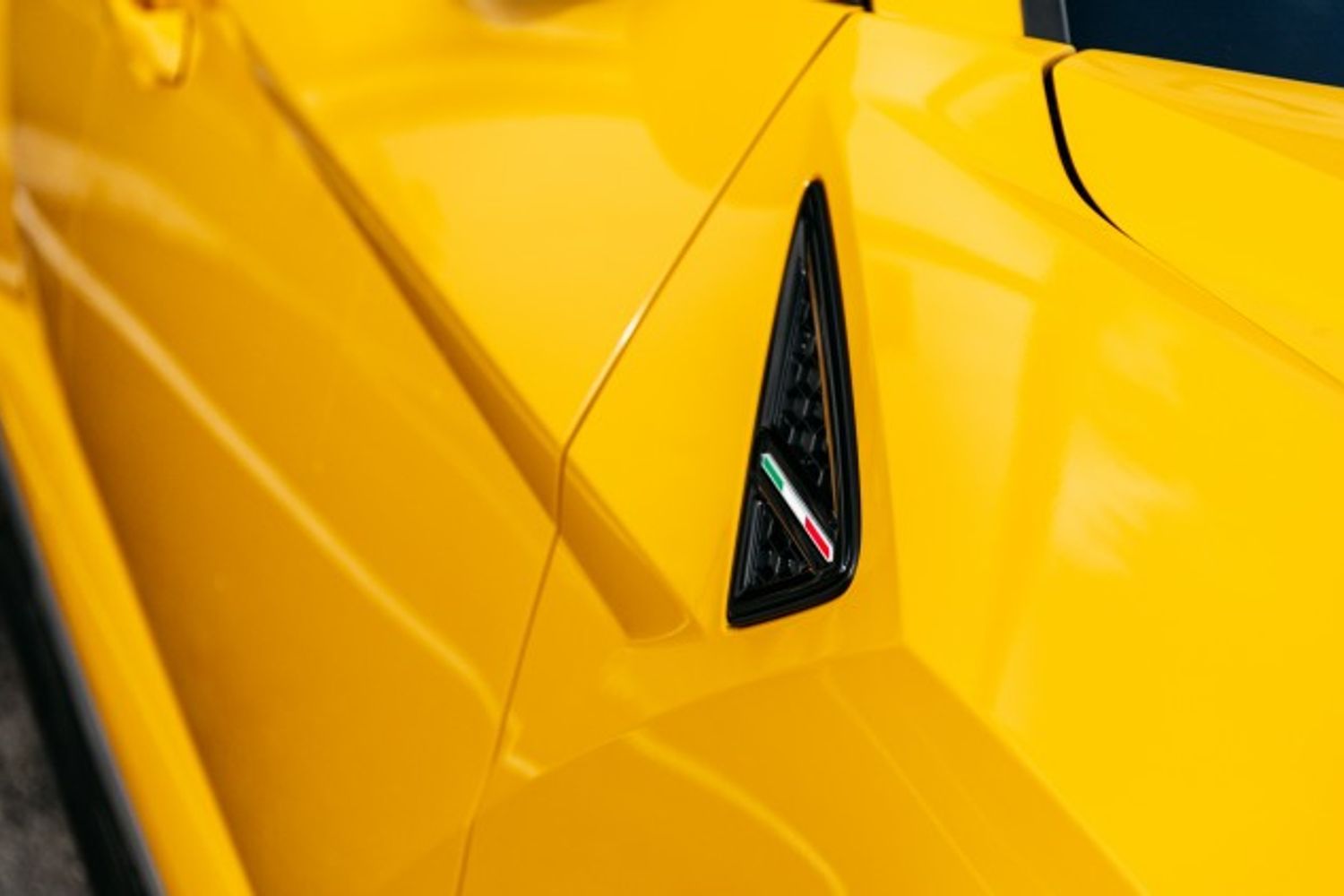 LAMBORGHINI URUS V8 ESTATE 4.0 V8 5DR AUTOMATIC