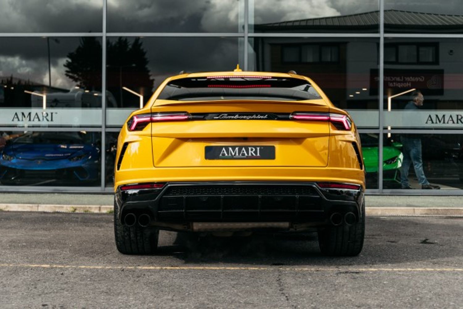 LAMBORGHINI URUS V8 ESTATE 4.0 V8 5DR AUTOMATIC
