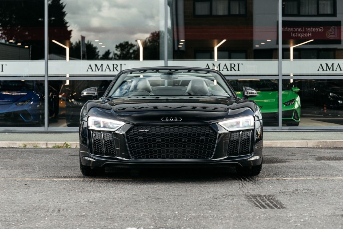 AUDI R8 CONVERTIBLE 5.2 V10 PLUS QUATTRO 2DR SEMI AUTOMATIC