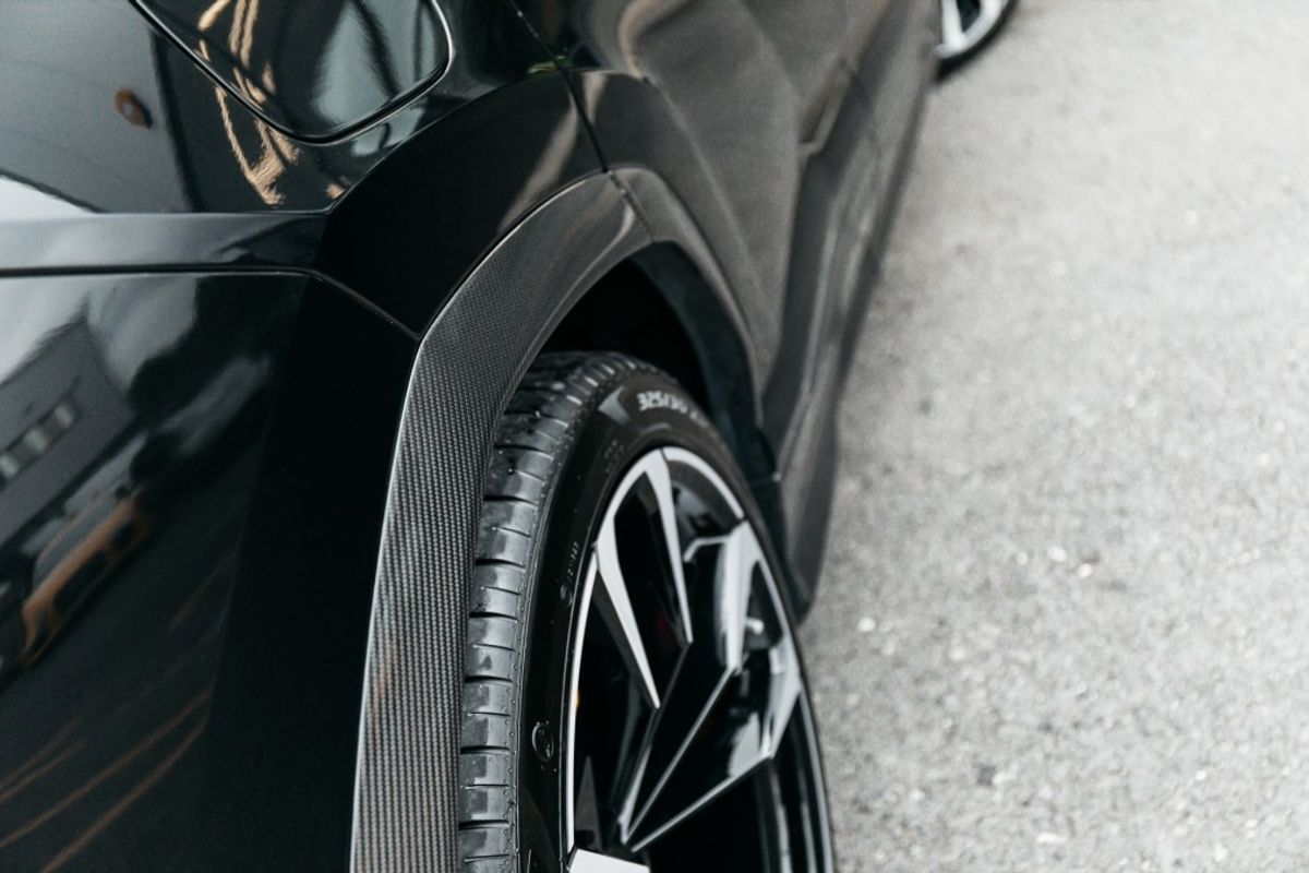 LAMBORGHINI URUS V8 ESTATE 4.0 V8 5DR AUTOMATIC