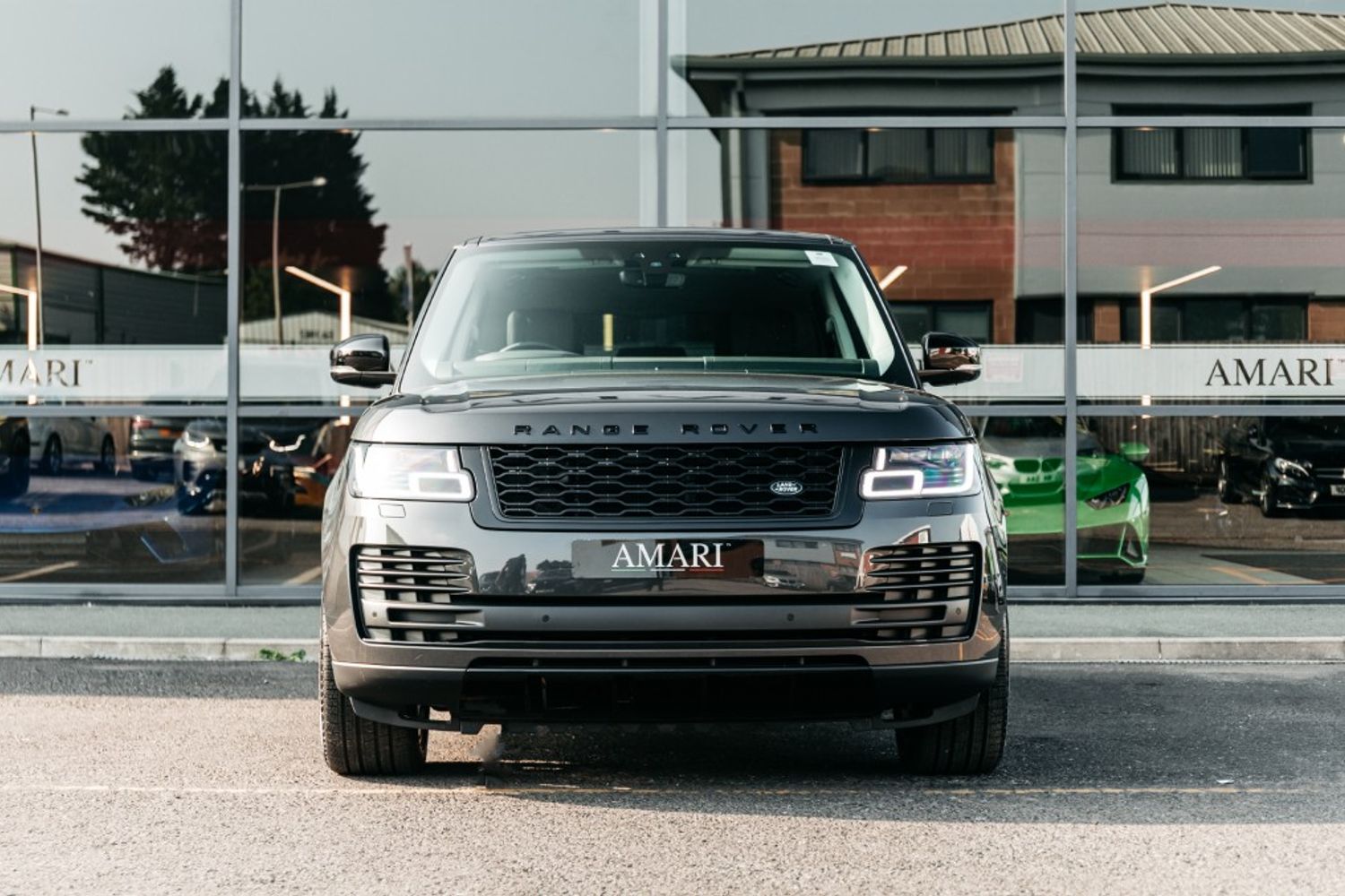 LAND ROVER RANGE ROVER DIESEL ESTATE 3.0 SDV6 VOGUE 5DR AUTOMATIC
