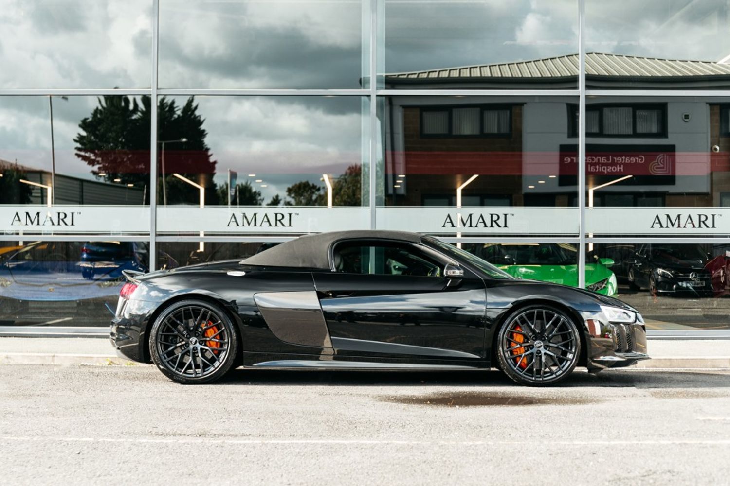 AUDI R8 CONVERTIBLE 5.2 V10 PLUS QUATTRO 2DR SEMI AUTOMATIC