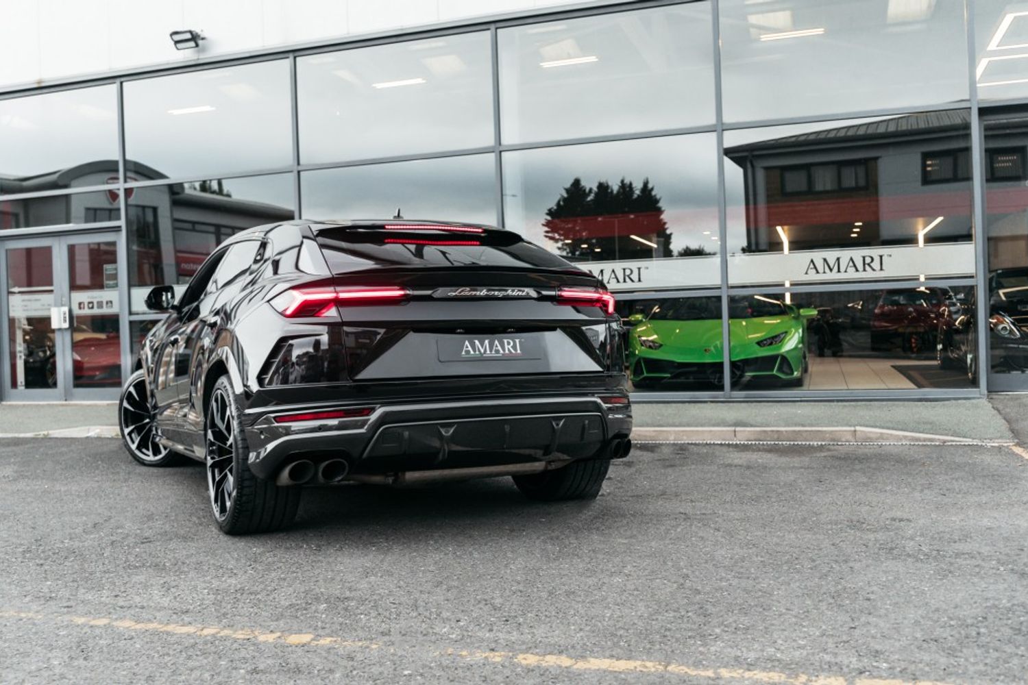 LAMBORGHINI URUS V8 ESTATE 4.0 V8 5DR AUTOMATIC