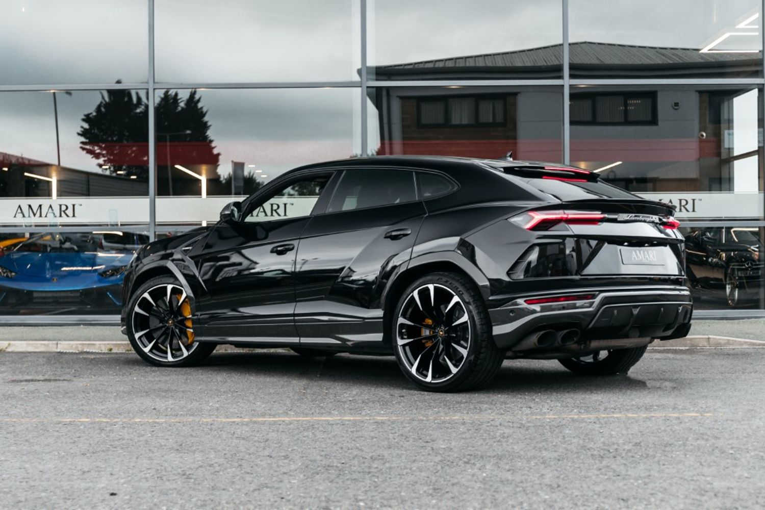 LAMBORGHINI URUS V8 ESTATE 4.0 V8 5DR AUTOMATIC