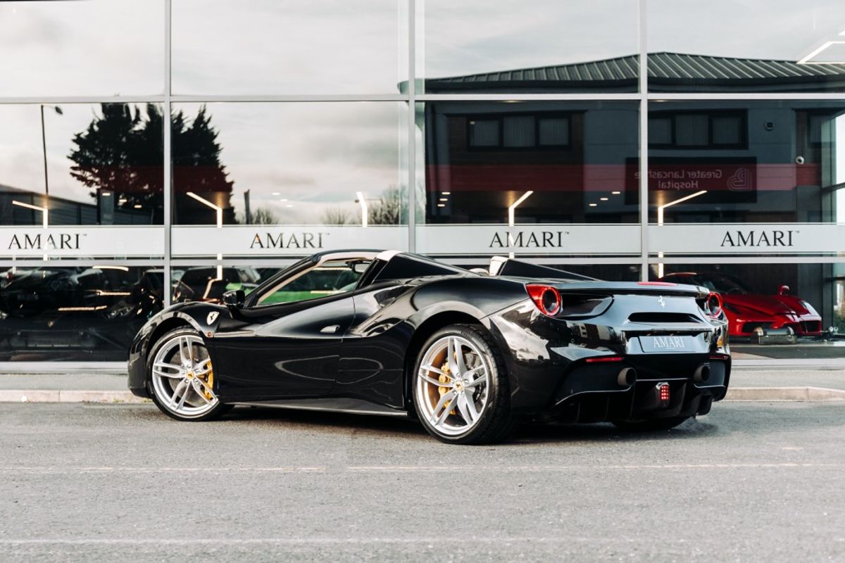 FERRARI 488 SPIDER CONVERTIBLE 3.9 SPIDER 2DR SEMI AUTOMATIC