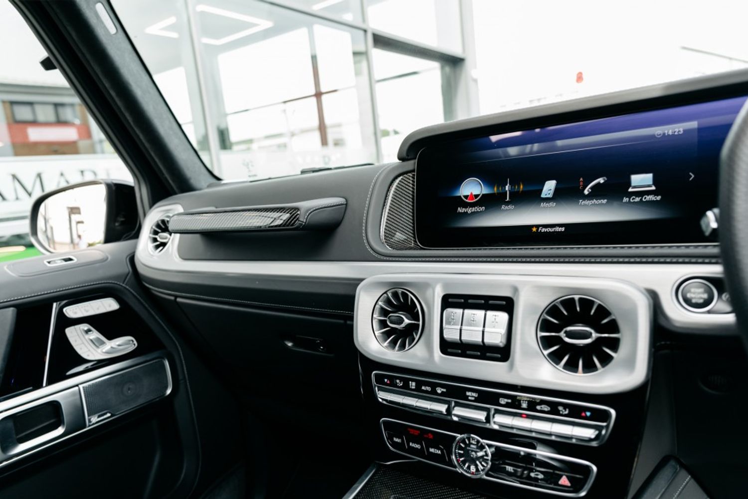 MERCEDES-BENZ G CLASS ESTATE 4.0 AMG G 63 4MATIC 5DR AUTOMATIC