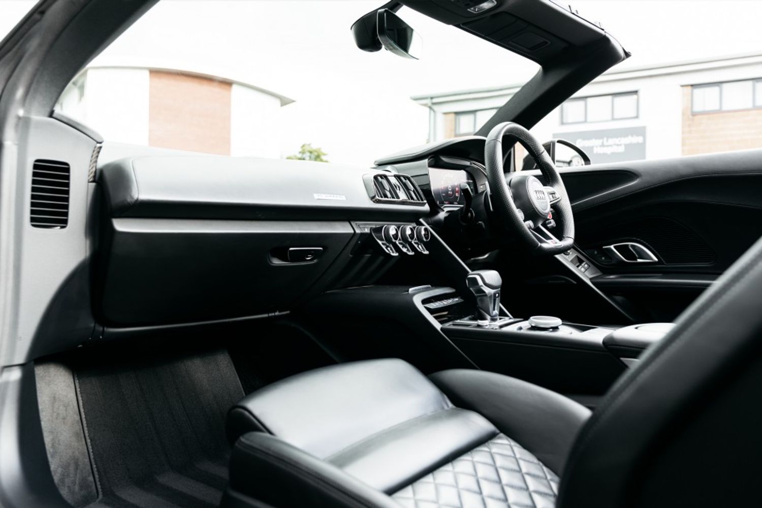 AUDI R8 CONVERTIBLE 5.2 V10 PLUS QUATTRO 2DR SEMI AUTOMATIC
