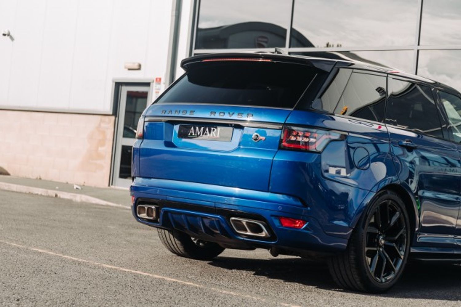 LAND ROVER RANGE ROVER SPORT ESTATE 5.0 SVR 5DR AUTOMATIC