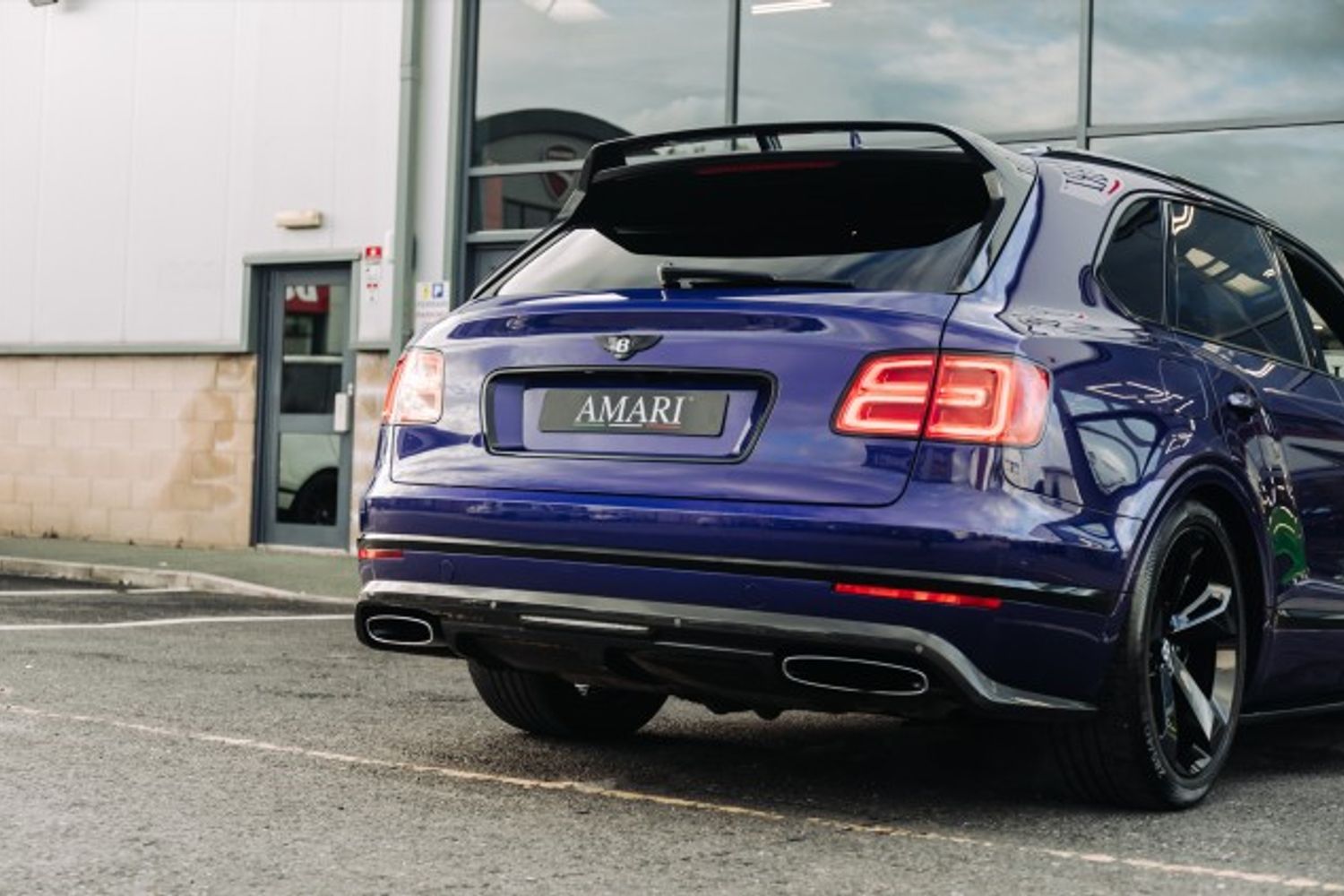 BENTLEY BENTAYGA ESTATE 6.0 W12 5DR AUTOMATIC