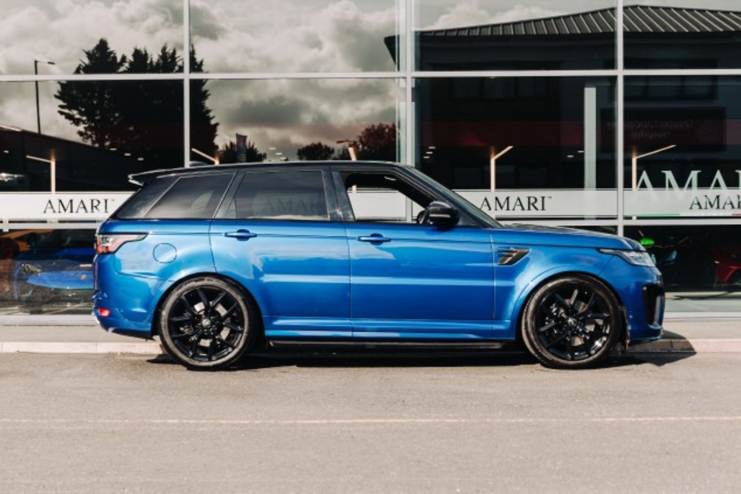 LAND ROVER RANGE ROVER SPORT ESTATE 5.0 SVR 5DR AUTOMATIC
