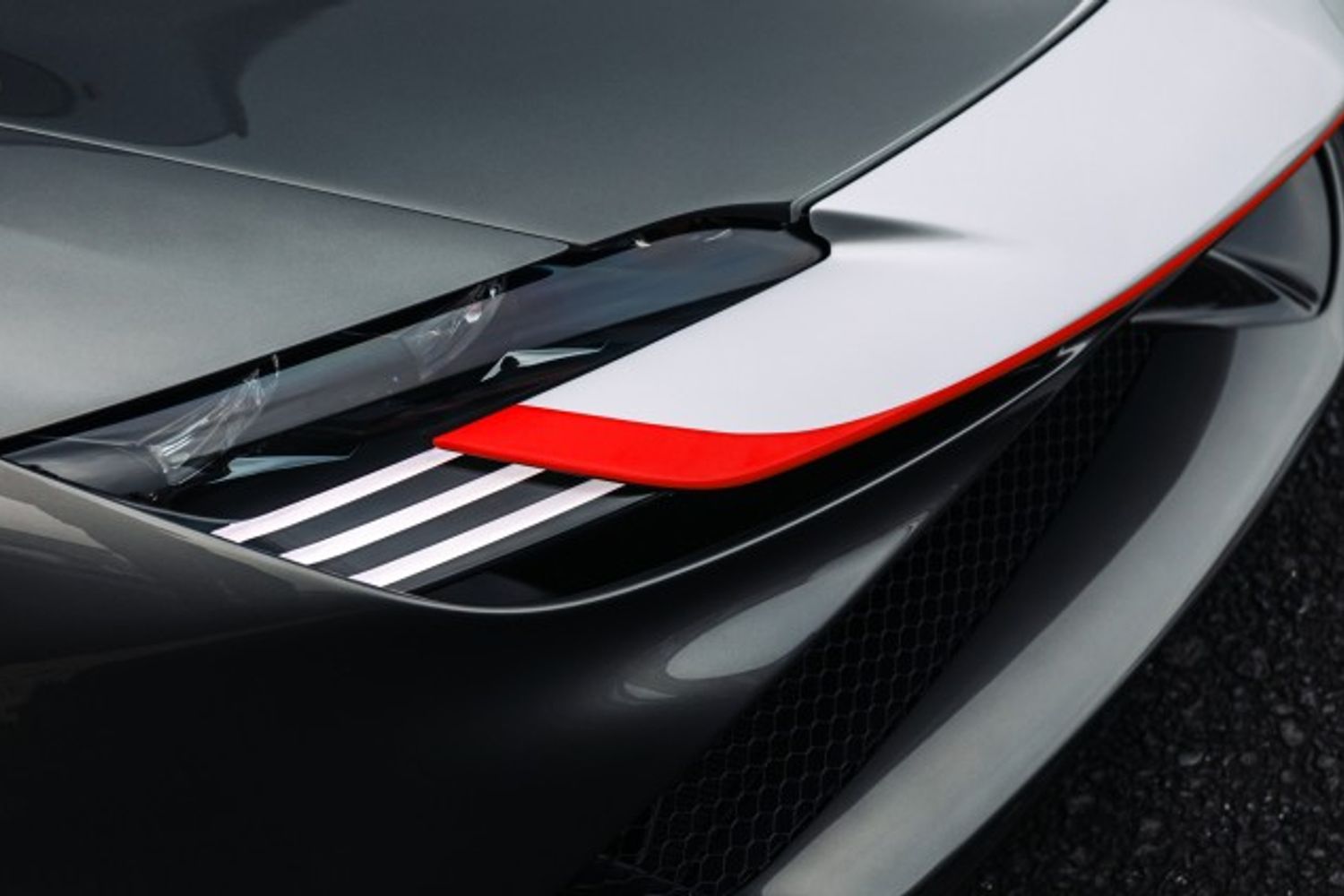 FERRARI SF90 ASSETTO FIORANO HYBRID ELECTRIC COUPE 4.0 ASSETTO FIORANO 2DR SEMI AUTOMATIC