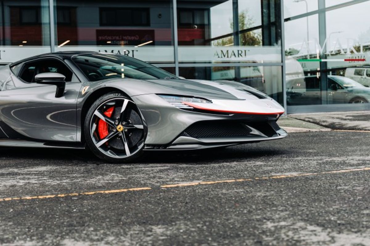 FERRARI SF90 ASSETTO FIORANO HYBRID ELECTRIC COUPE 4.0 ASSETTO FIORANO 2DR SEMI AUTOMATIC