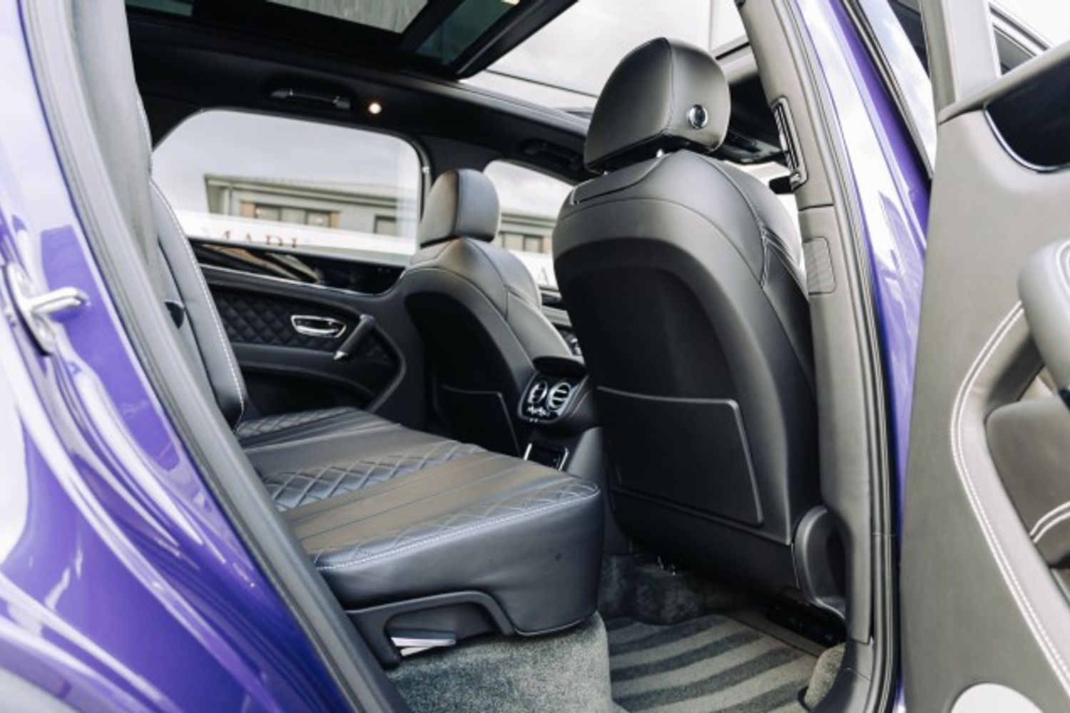 BENTLEY BENTAYGA ESTATE 6.0 W12 5DR AUTOMATIC