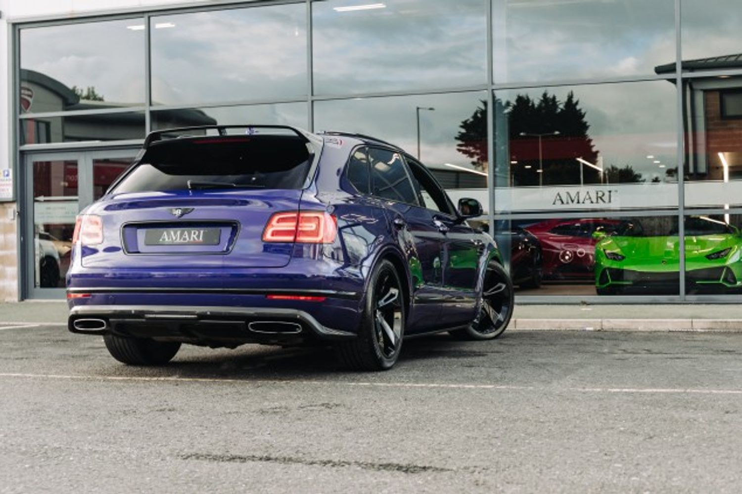 BENTLEY BENTAYGA ESTATE 6.0 W12 5DR AUTOMATIC