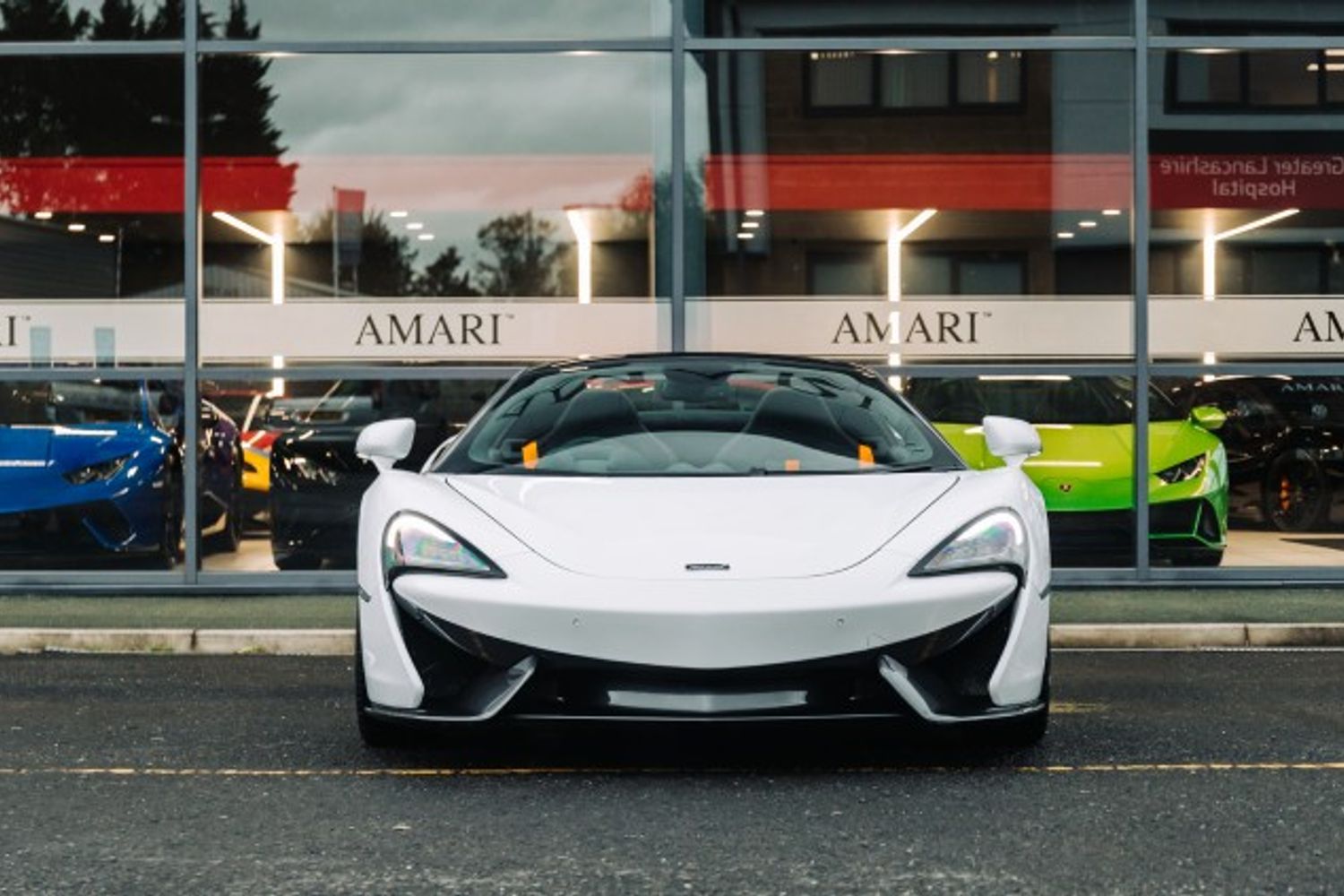 MCLAREN 570S V8 SSG CONVERTIBLE 3.8 V8 SSG 2DR SEMI AUTOMATIC