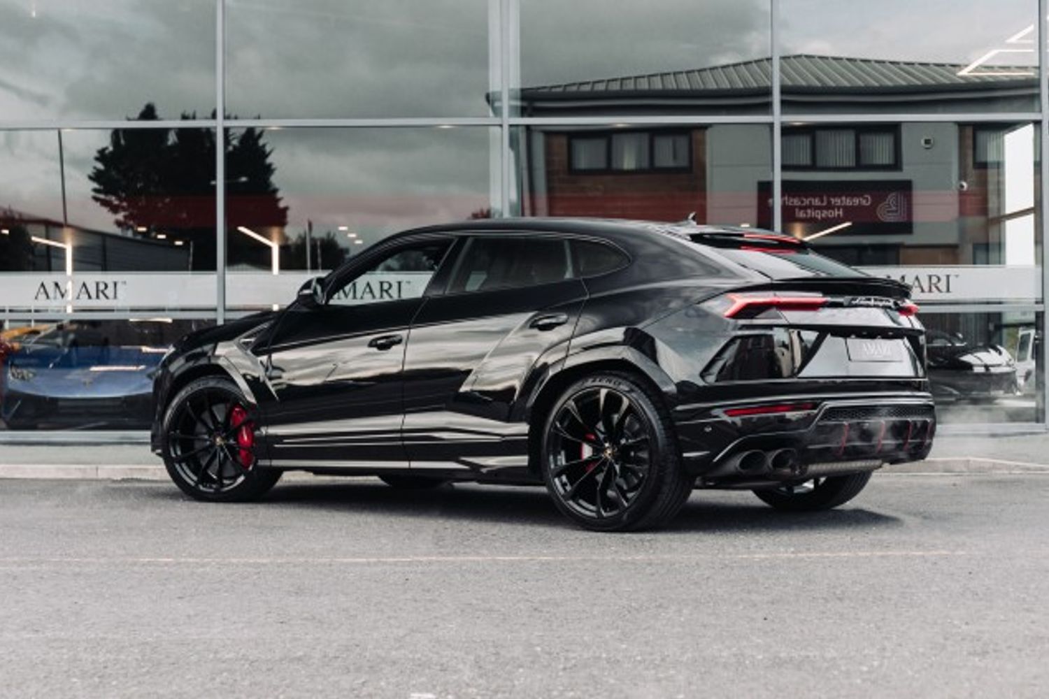 LAMBORGHINI URUS ESTATE 4.0 V8 5DR AUTOMATIC