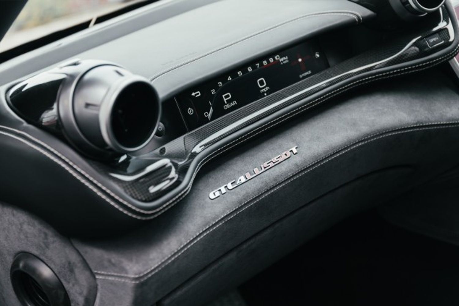 FERRARI GTC4 LUSSO T V8 HATCHBACK 3.9 V8 3DR