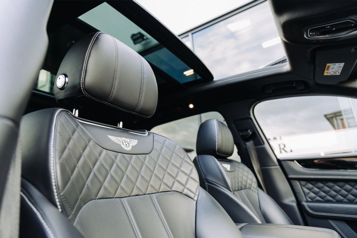 BENTLEY BENTAYGA ESTATE 6.0 W12 5DR AUTOMATIC