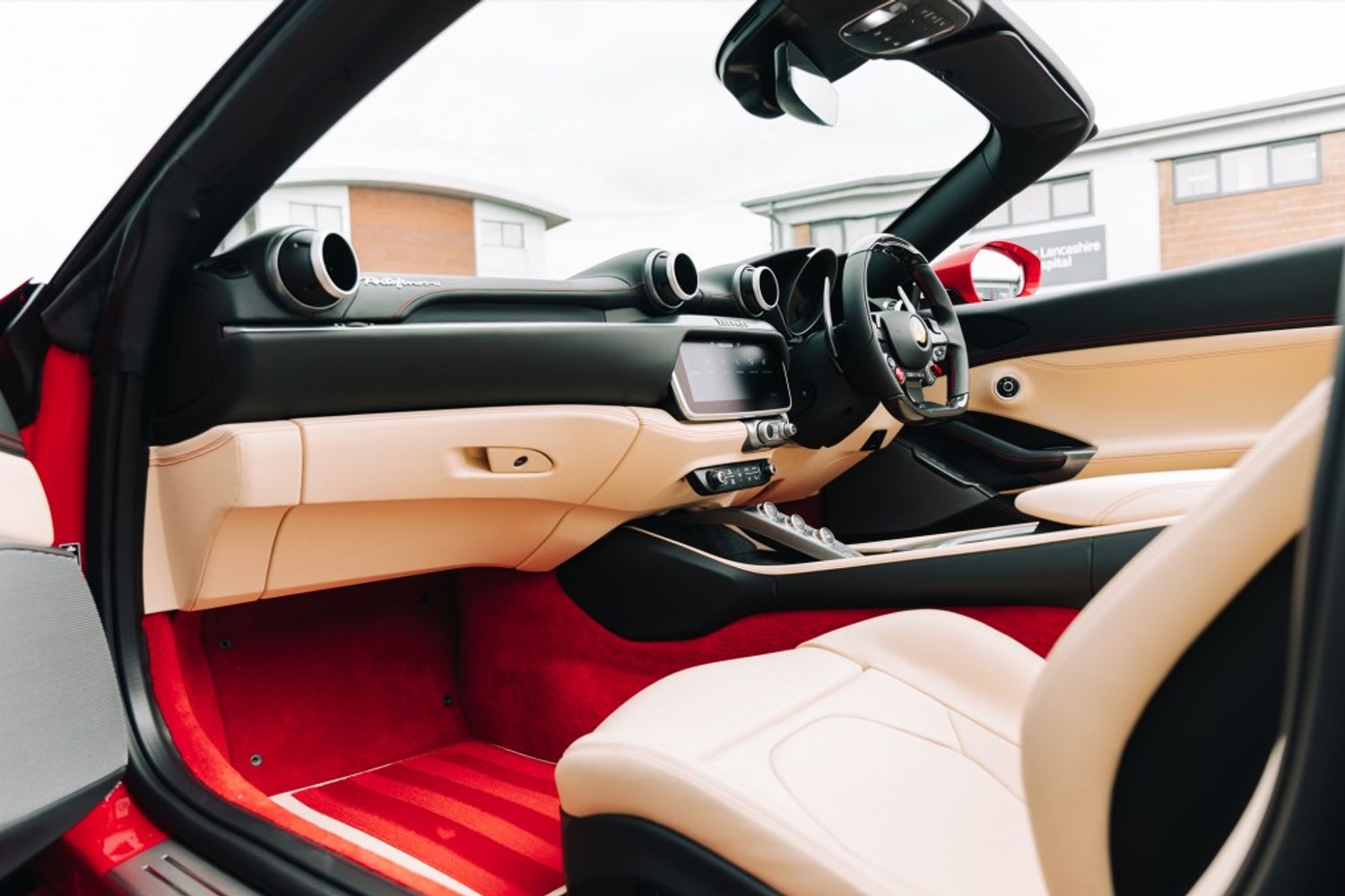 Ferrari Portofino M 3.9