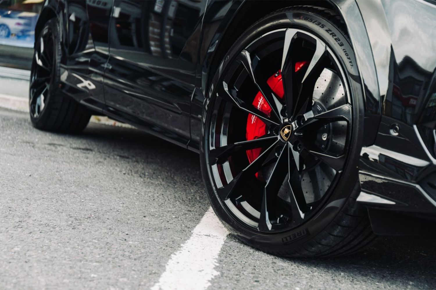 LAMBORGHINI URUS ESTATE 4.0 V8 5DR AUTOMATIC