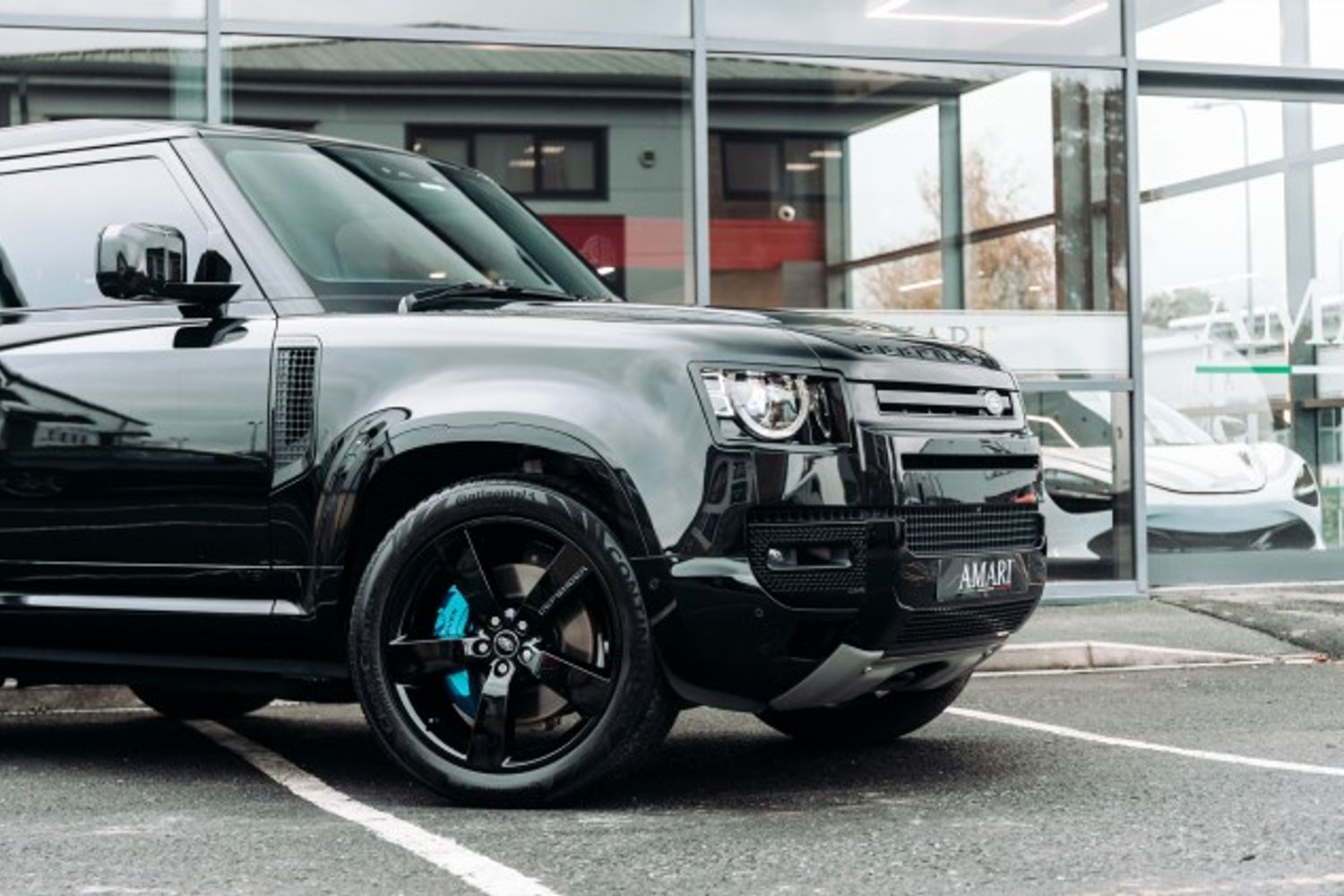 LAND ROVER DEFENDER ESTATE 5.0 V8 3DR AUTOMATIC