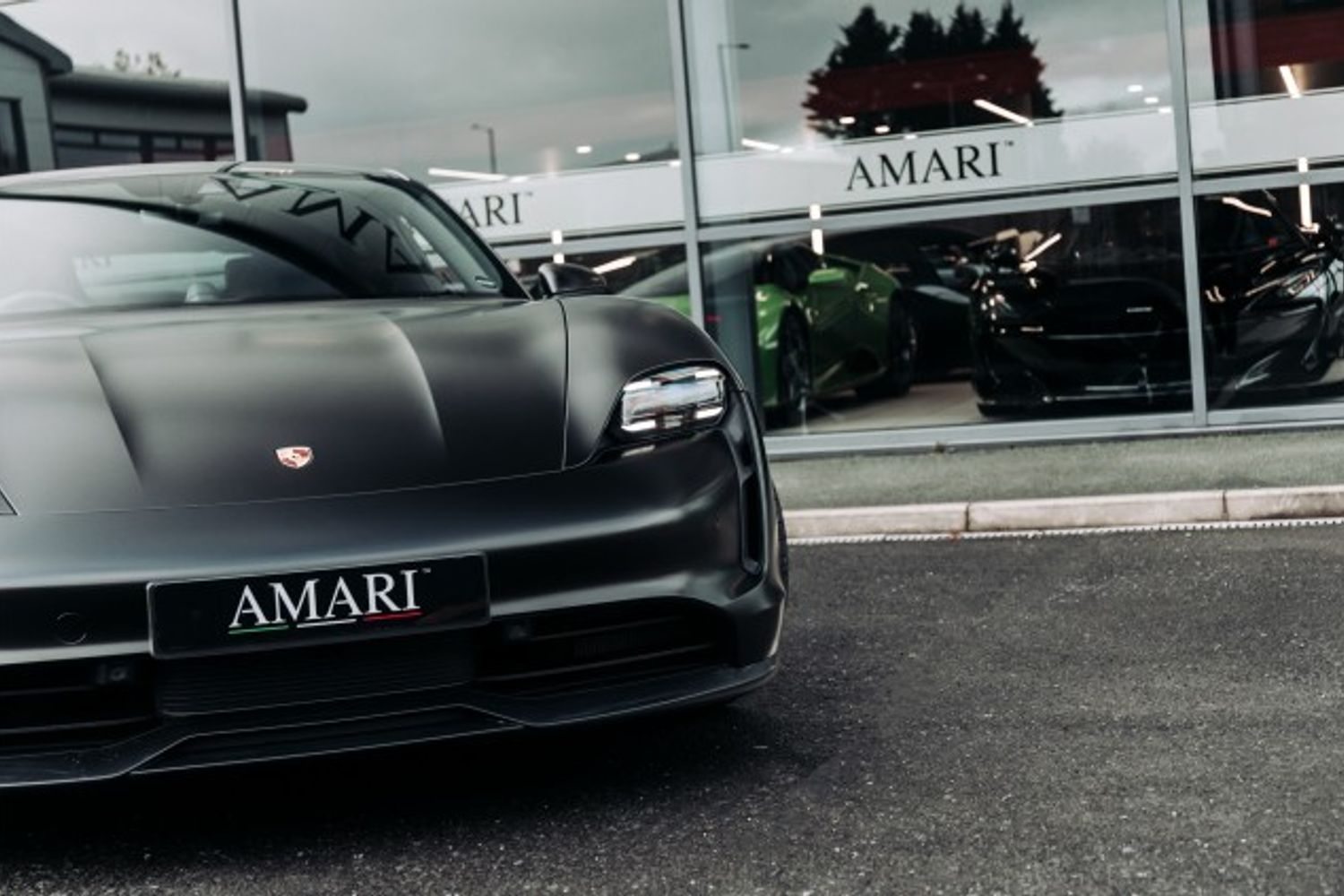 PORSCHE TAYCAN ELECTRIC SALOON 4S (93KWH) 4DR AUTOMATIC