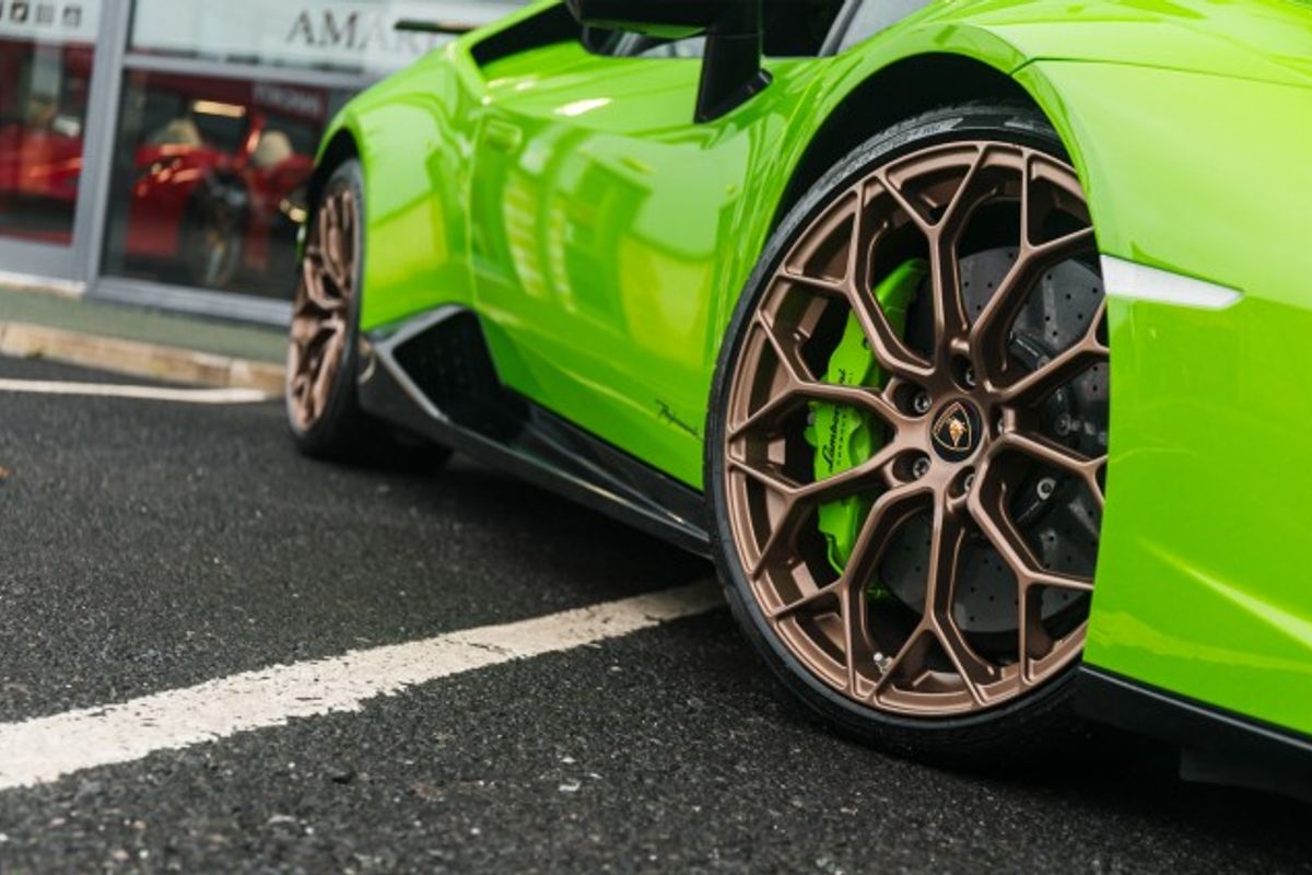 LAMBORGHINI HURACAN LP 640-4 PERFORMANTE COUPE 5.2 LP 640-4 PERFORMANTE 2DR SEMI AUTOMATIC