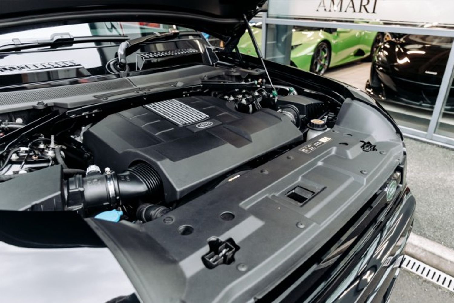 LAND ROVER DEFENDER ESTATE 5.0 V8 3DR AUTOMATIC