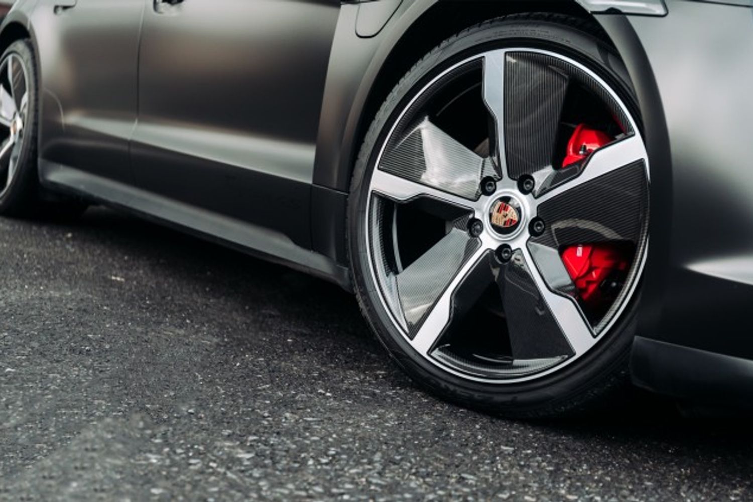 PORSCHE TAYCAN ELECTRIC SALOON 4S (93KWH) 4DR AUTOMATIC