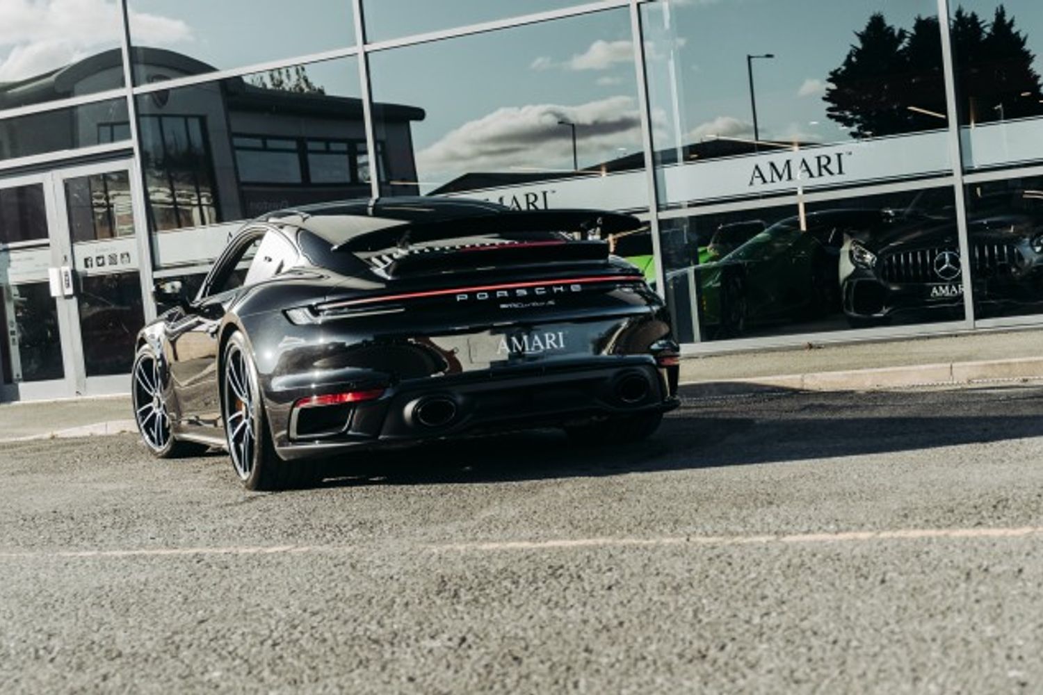 PORSCHE 911 COUPE 3.7 TURBO S PDK 2DR SEMI AUTOMATIC