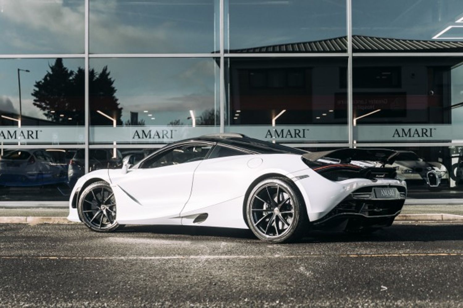 MCLAREN 720S V8 SSG COUPE 4.0 V8 SSG 2DR SEMI AUTOMATIC