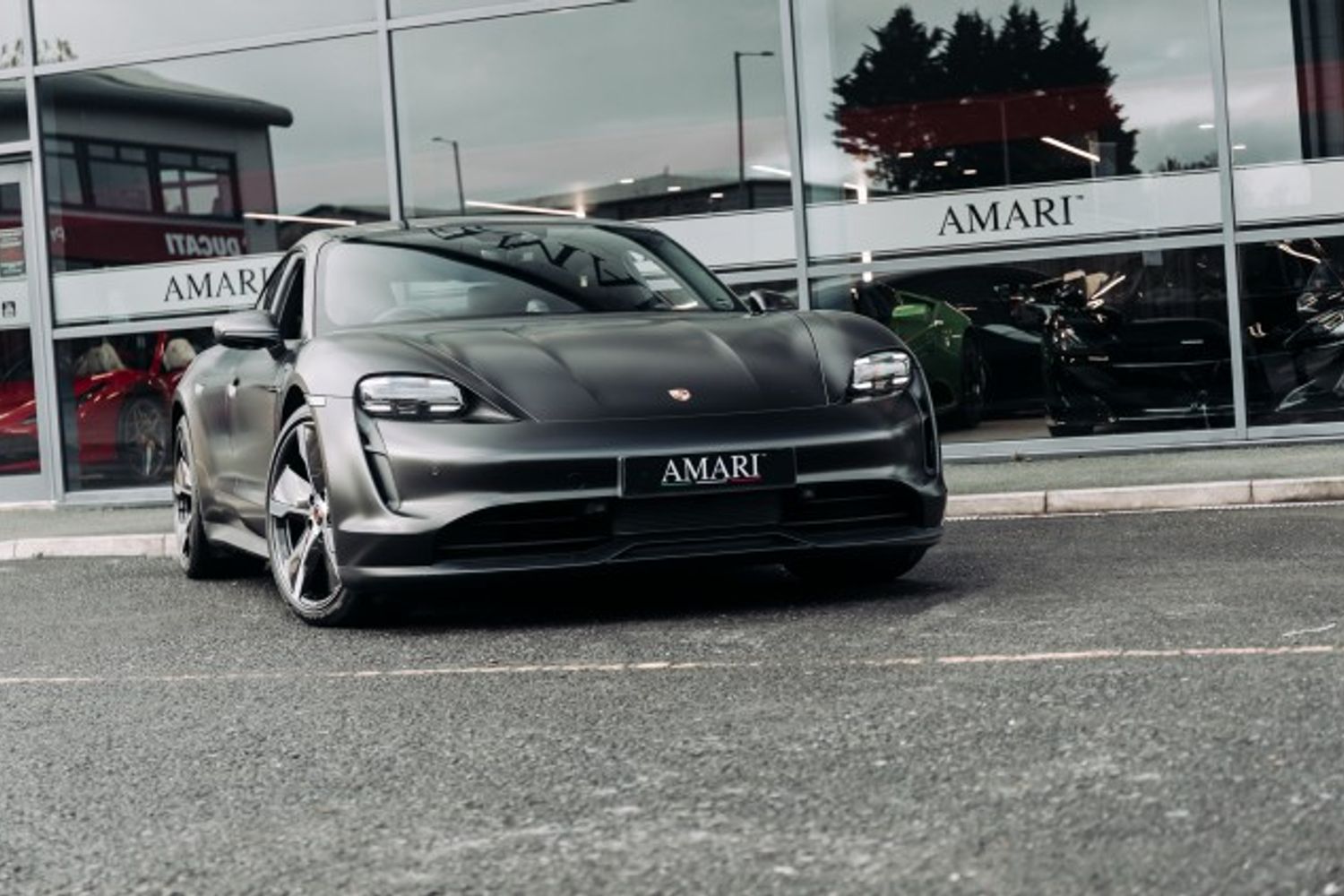 PORSCHE TAYCAN ELECTRIC SALOON 4S (93KWH) 4DR AUTOMATIC