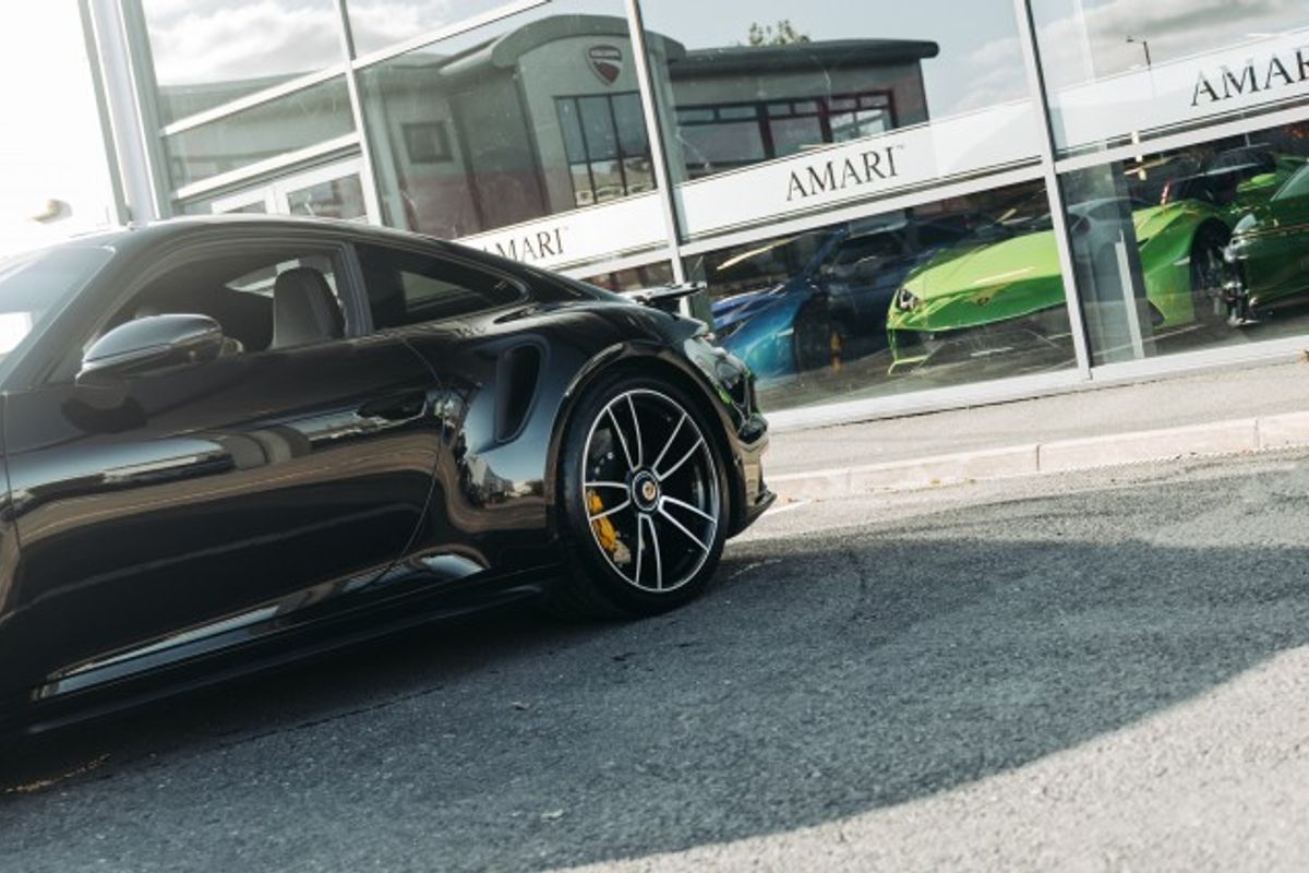 PORSCHE 911 COUPE 3.7 TURBO S PDK 2DR SEMI AUTOMATIC