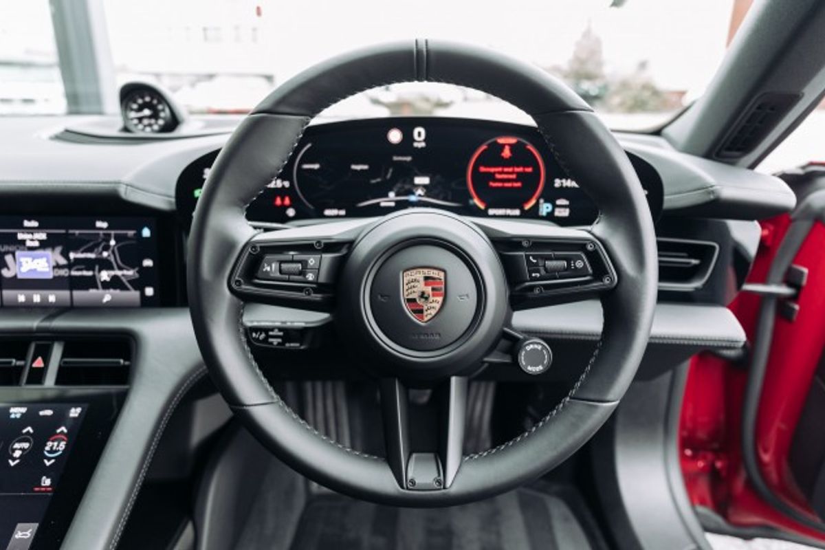 PORSCHE TAYCAN ELECTRIC SALOON 4S (93KWH) 4DR AUTOMATIC