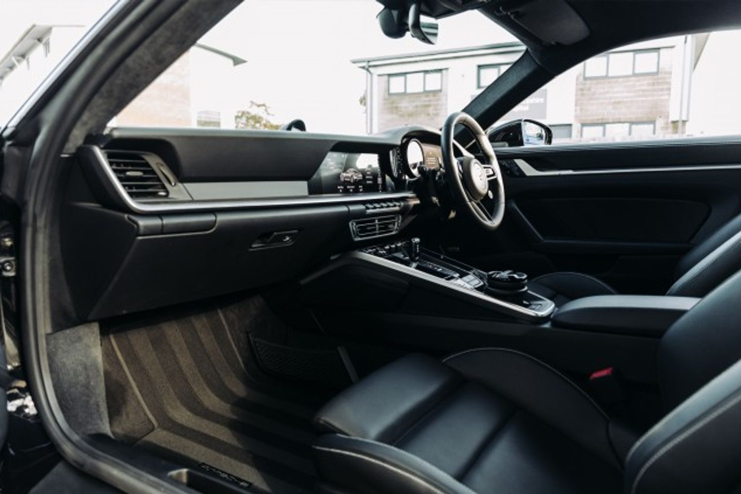 PORSCHE 911 COUPE 3.7 TURBO S PDK 2DR SEMI AUTOMATIC