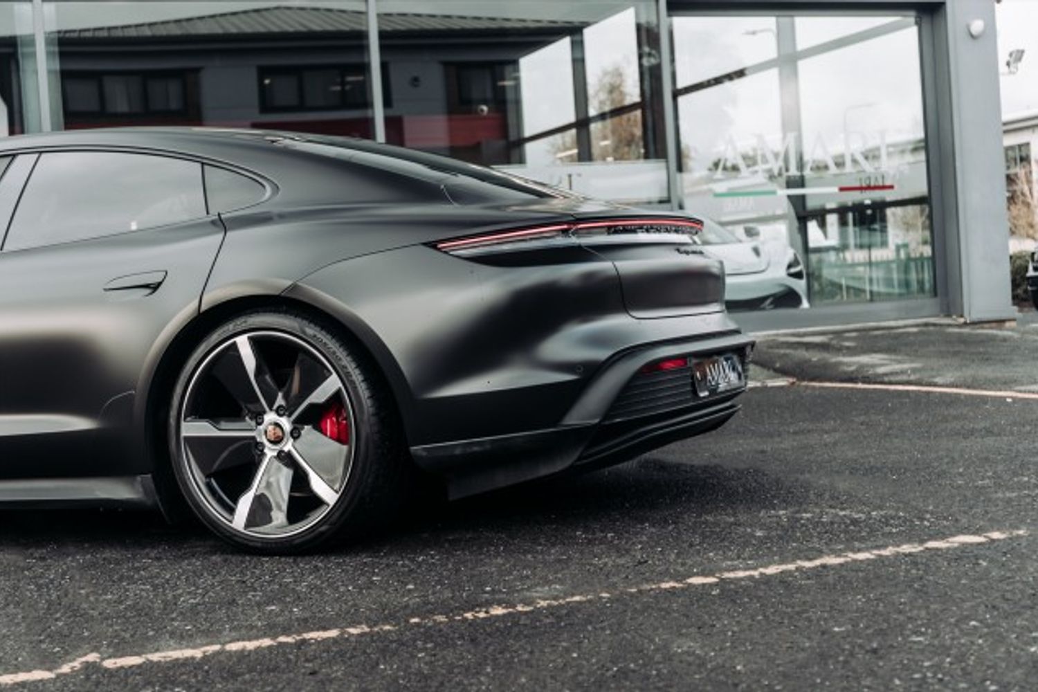 PORSCHE TAYCAN ELECTRIC SALOON 4S (93KWH) 4DR AUTOMATIC