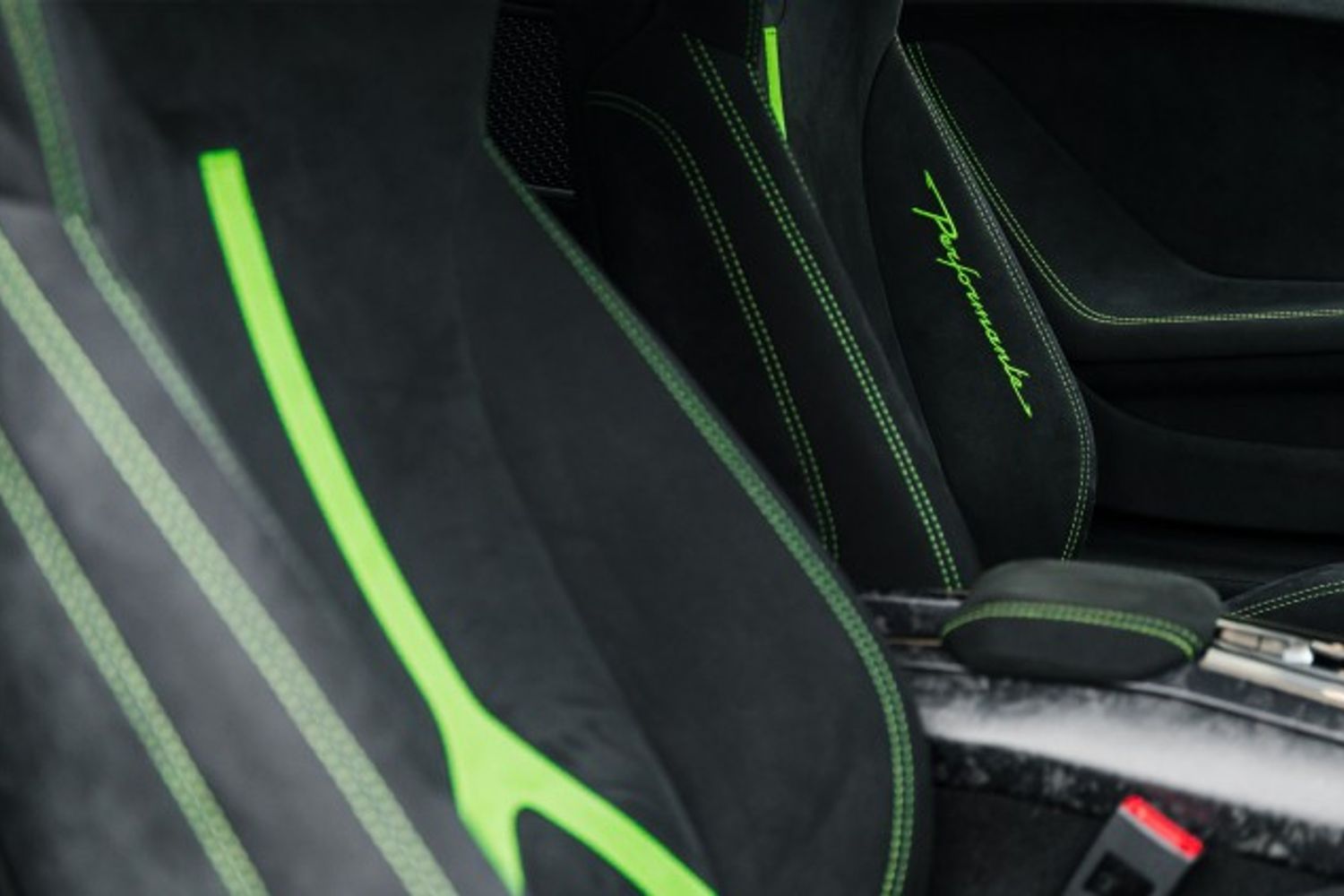 LAMBORGHINI HURACAN LP 640-4 PERFORMANTE COUPE 5.2 LP 640-4 PERFORMANTE 2DR SEMI AUTOMATIC