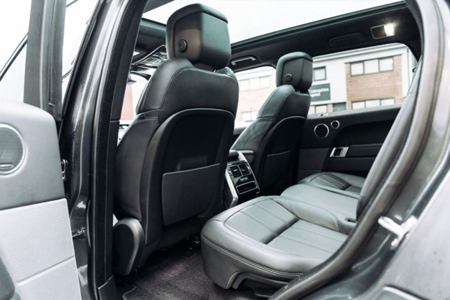 LAND ROVER RANGE ROVER SPORT DIESEL ESTATE 3.0 HSE DYNAMIC BLACK 5DR AUTOMATIC
