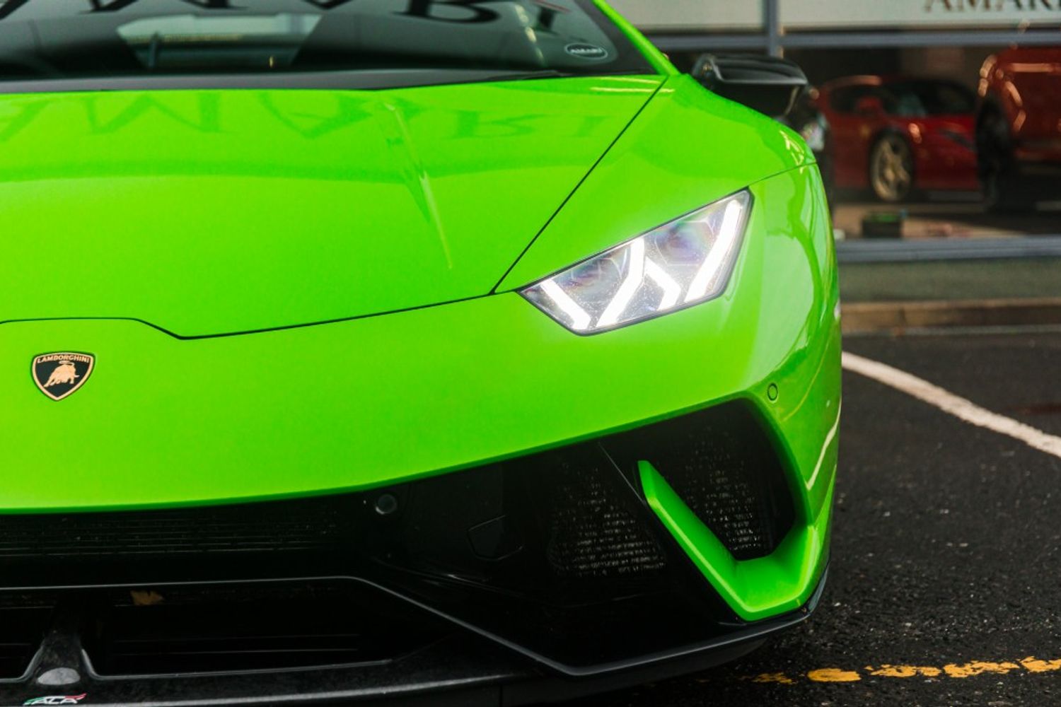 LAMBORGHINI HURACAN LP 640-4 PERFORMANTE COUPE 5.2 LP 640-4 PERFORMANTE 2DR SEMI AUTOMATIC