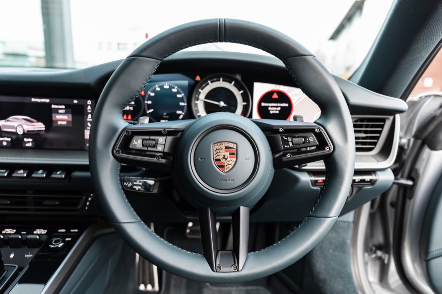 PORSCHE 911 COUPE 3.0 CARRERA PDK 2DR AUTOMATIC