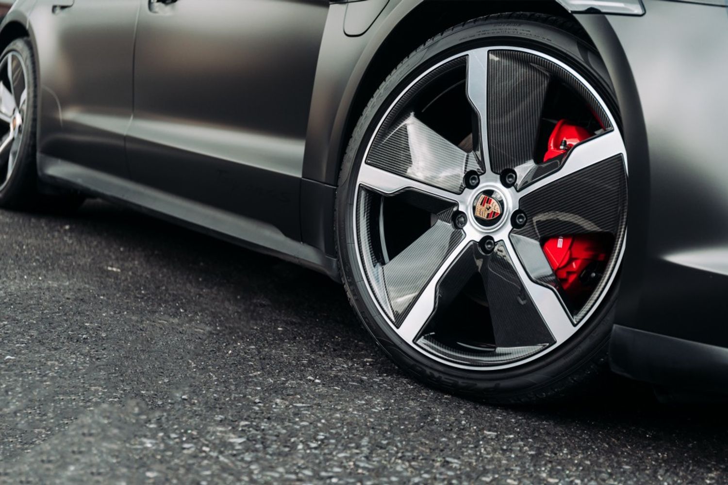 PORSCHE TAYCAN ELECTRIC SALOON 4S (93KWH) 4DR AUTOMATIC
