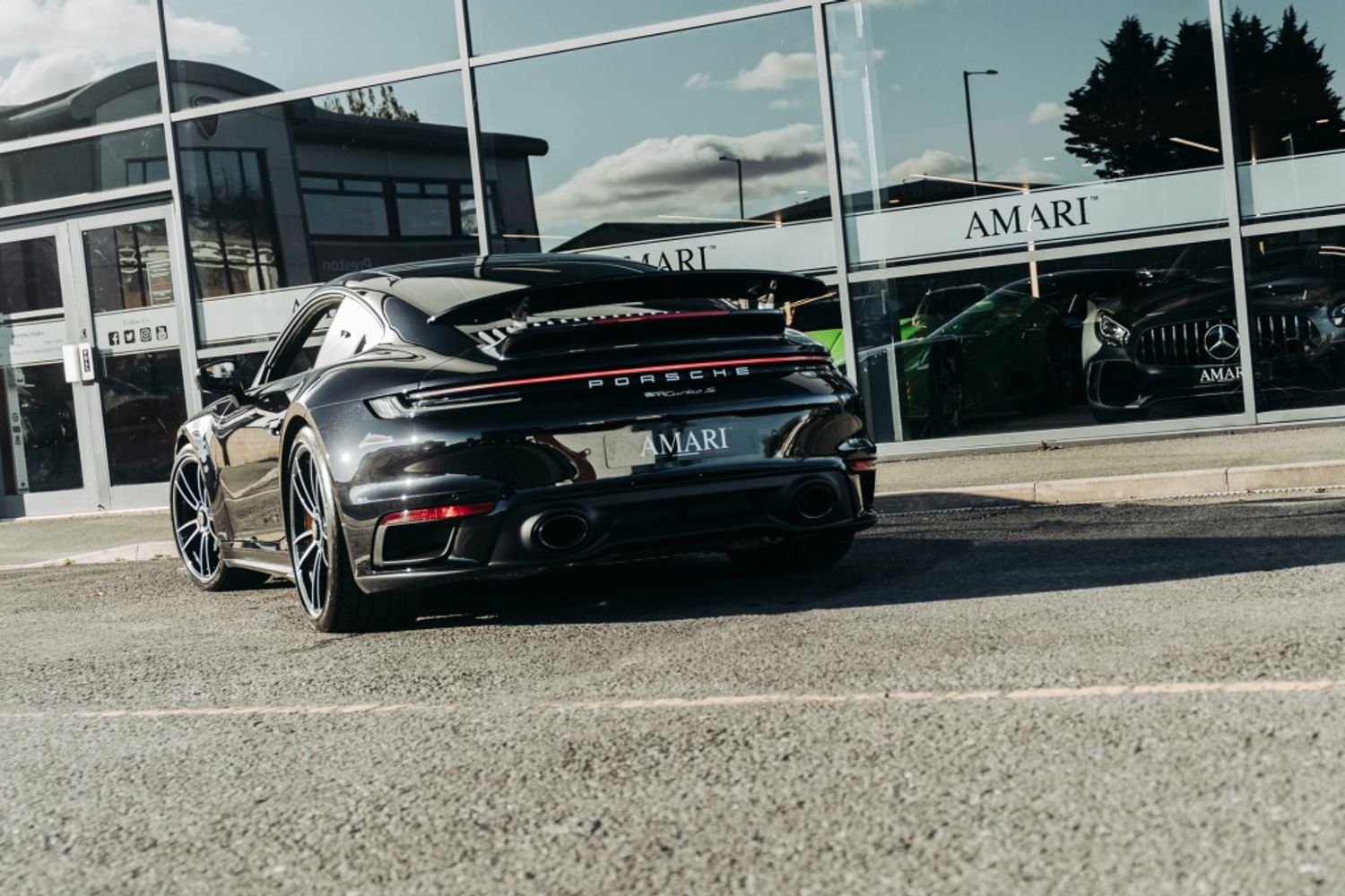PORSCHE 911 COUPE 3.7 TURBO S PDK 2DR SEMI AUTOMATIC