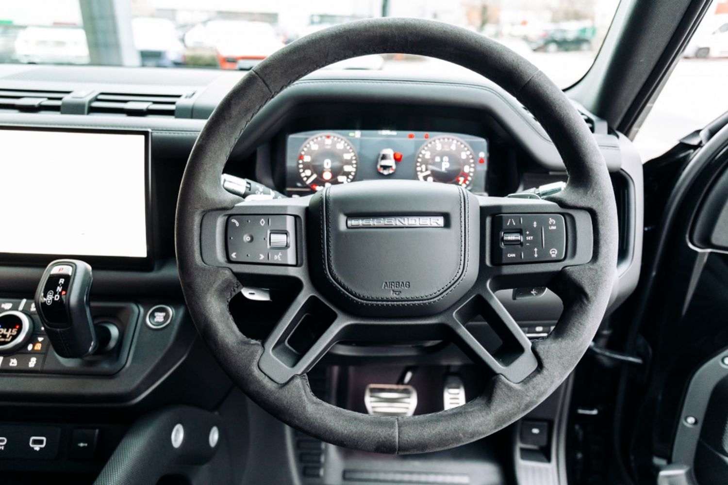 LAND ROVER DEFENDER ESTATE 5.0 V8 3DR AUTOMATIC