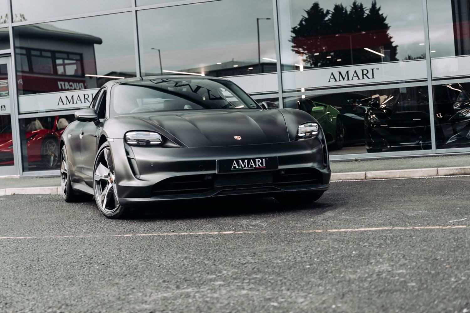 PORSCHE TAYCAN ELECTRIC SALOON 4S (93KWH) 4DR AUTOMATIC