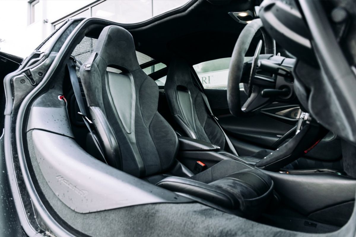 MCLAREN 720S V8 SSG COUPE 4.0 V8 SSG 2DR SEMI AUTOMATIC
