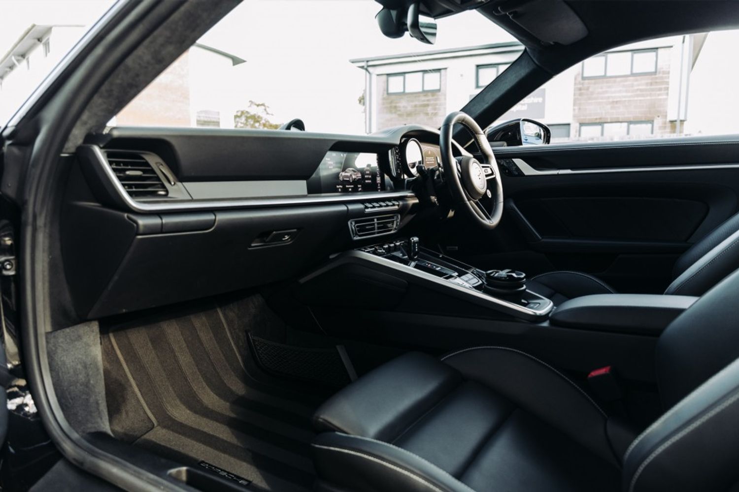PORSCHE 911 COUPE 3.7 TURBO S PDK 2DR SEMI AUTOMATIC