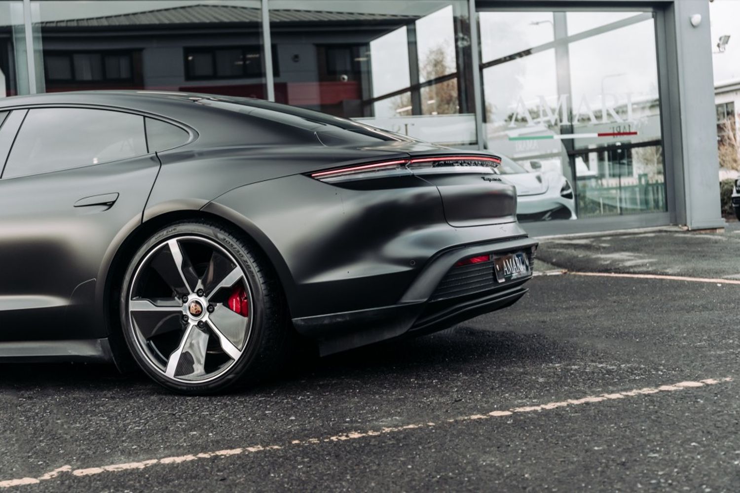 PORSCHE TAYCAN ELECTRIC SALOON 4S (93KWH) 4DR AUTOMATIC