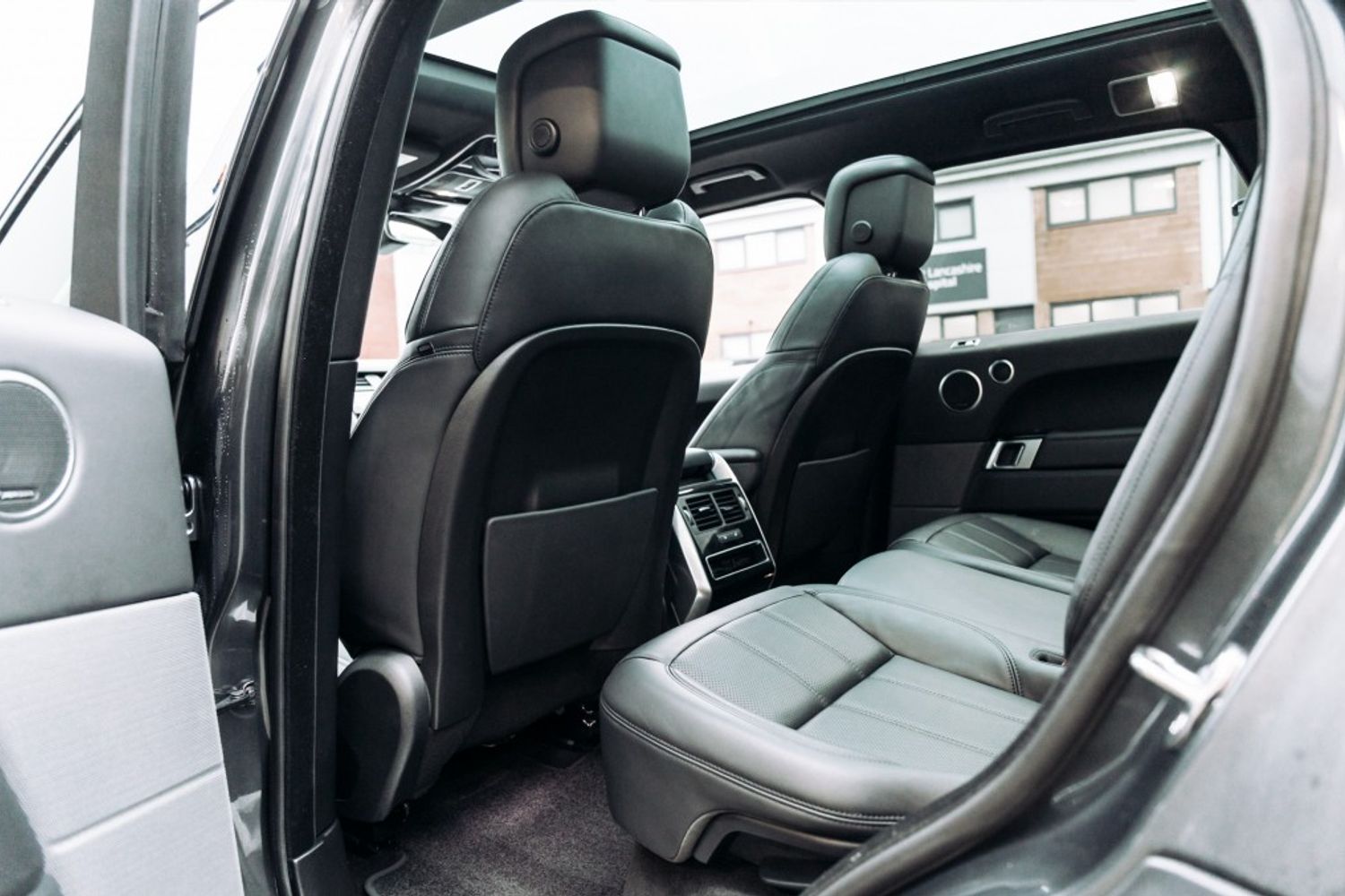 LAND ROVER RANGE ROVER SPORT DIESEL ESTATE 3.0 HSE DYNAMIC BLACK 5DR AUTOMATIC