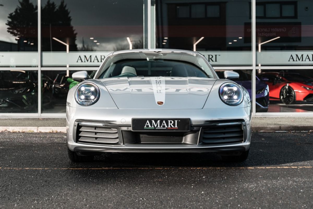 PORSCHE 911 COUPE 3.0 CARRERA PDK 2DR AUTOMATIC